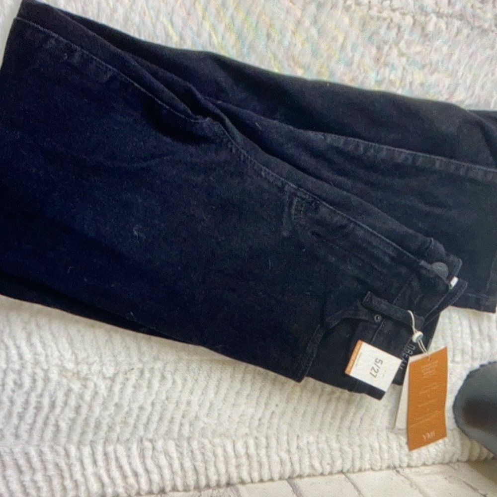 New YMI black highrise ankle dream jeans